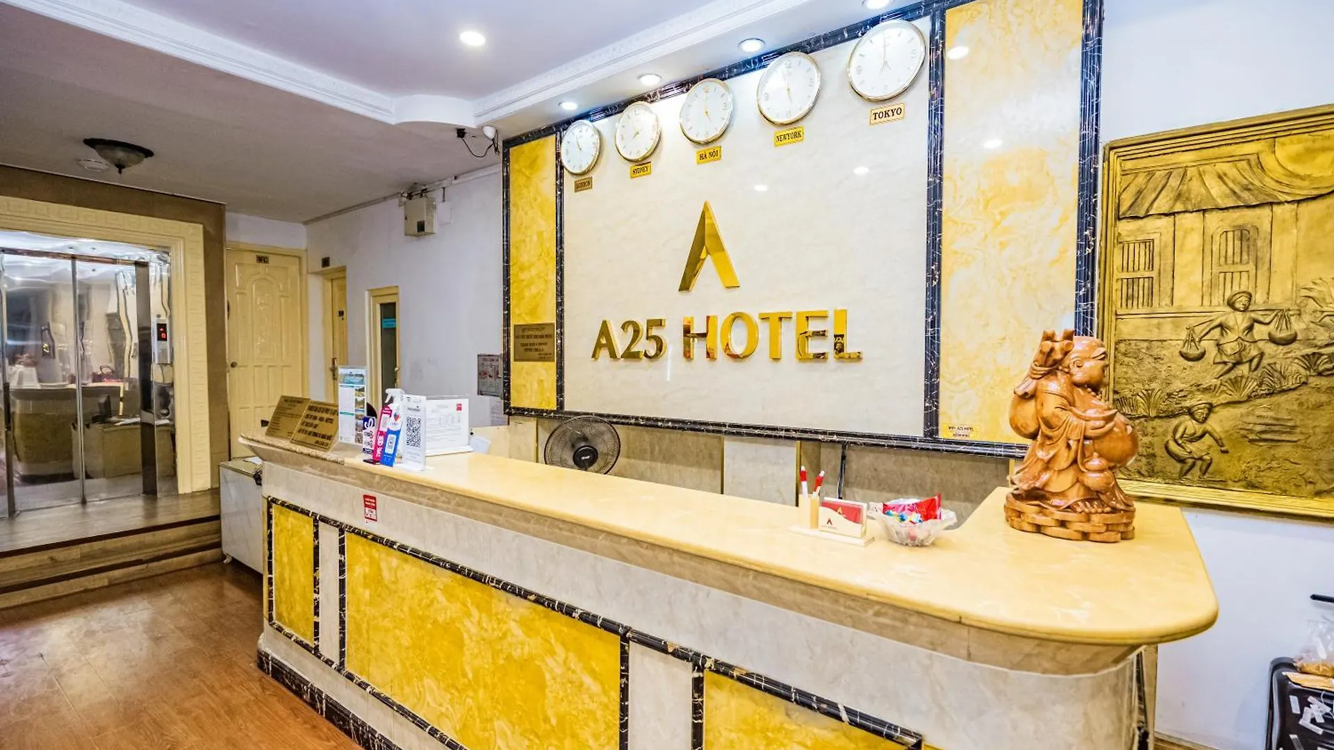 A25 Hotel - 35 Mac Thi Buoi Ho Chi Minh-staden